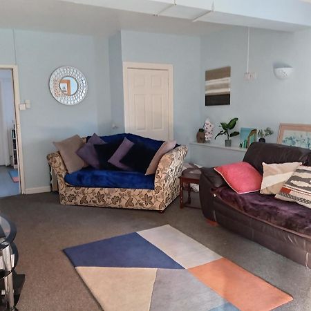 Amitie Guest House Борнмът Екстериор снимка