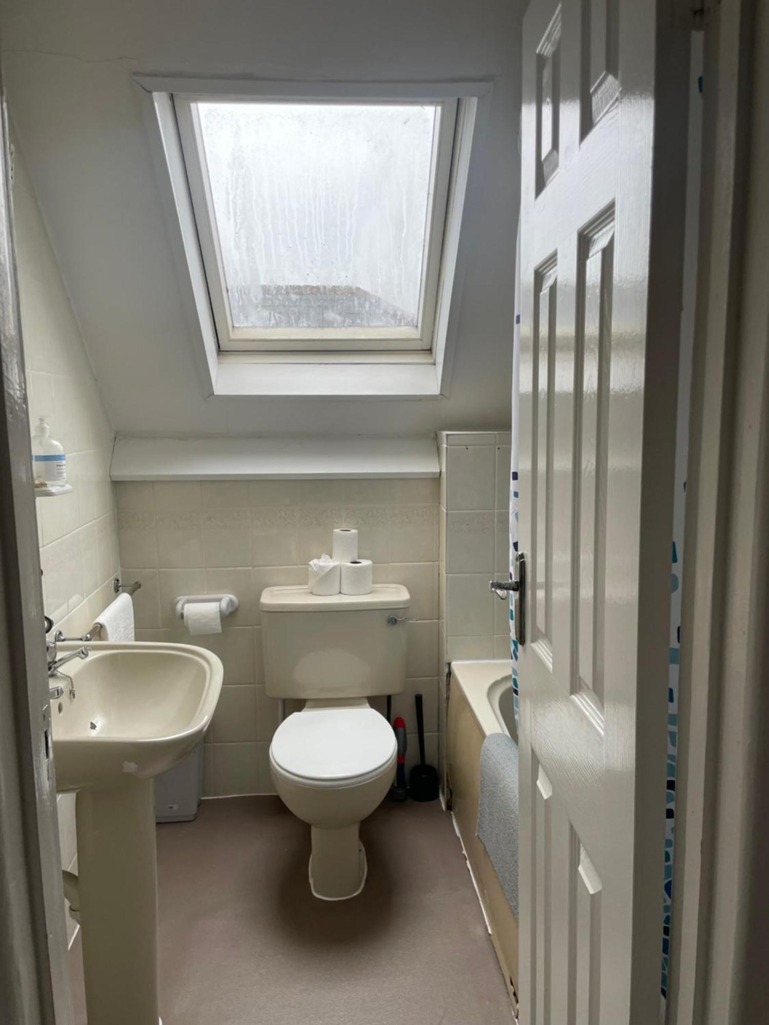 Amitie Guest House Борнмът Екстериор снимка