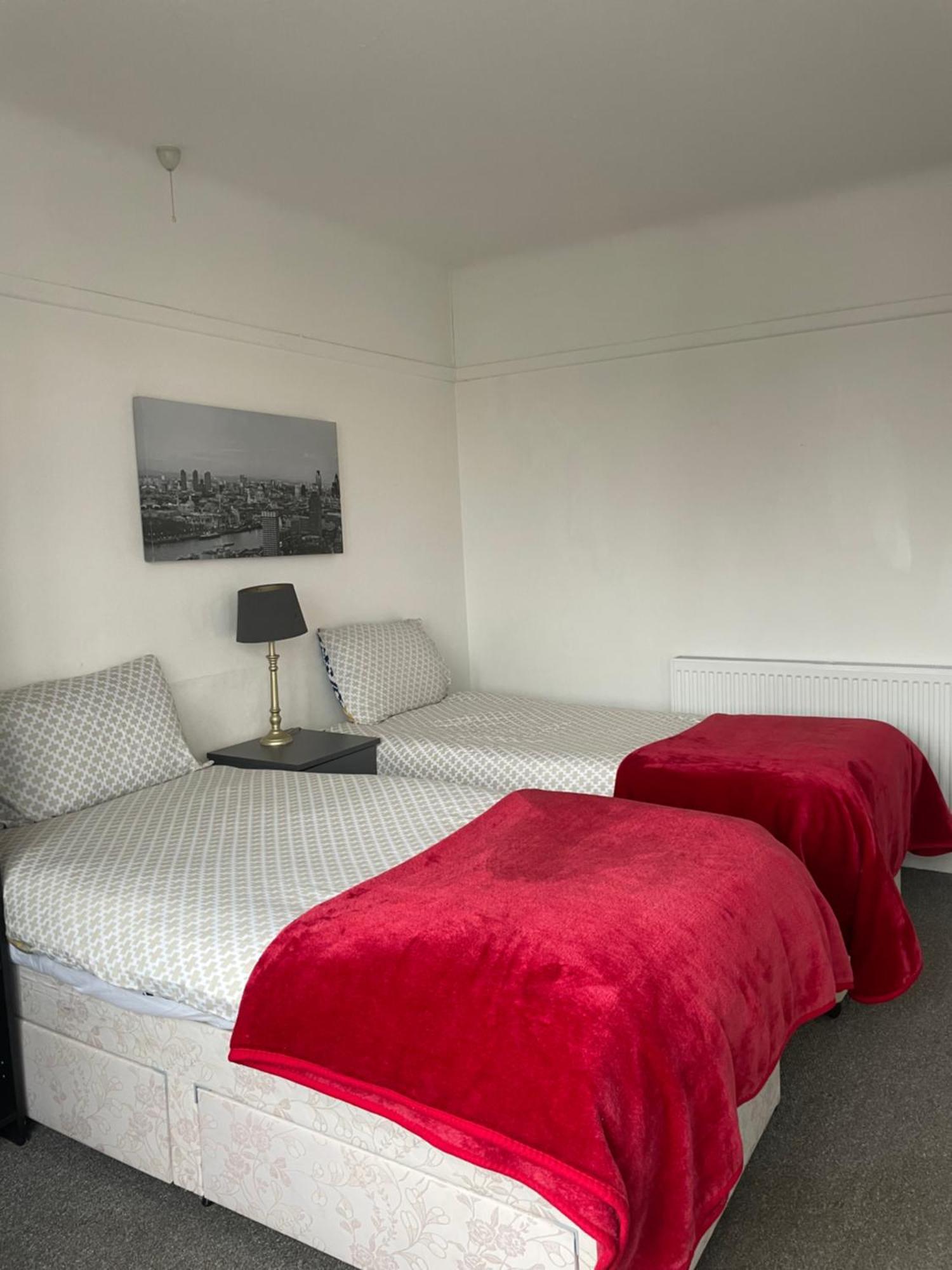 Amitie Guest House Борнмът Екстериор снимка